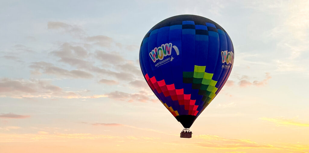 Balão da WOW Balonismo voa em Boituva