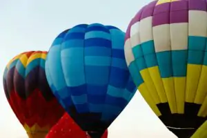 Segurança no voo cativo de balão